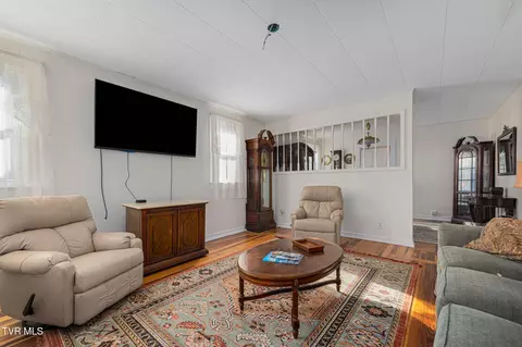 215 Clinchfield Avenue Erwin Tn 37650, Erwin, TN 37650 photo 25
