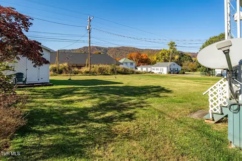 215 Clinchfield Avenue Erwin Tn 37650, Erwin, TN 37650 photo 13