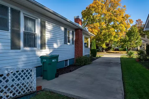 215 Clinchfield Avenue Erwin Tn 37650, Erwin, TN 37650 photo 12