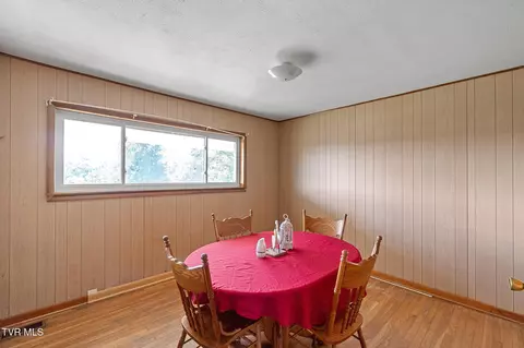 Dining - 110 Johnson Street Greeneville Tn 37745, Greeneville, TN 37745 photo 2 of 3
