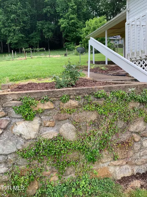 Exterior - 626 N Mohawk Drive Erwin Tn 37650, Erwin, TN 37650 photo 6 of 6