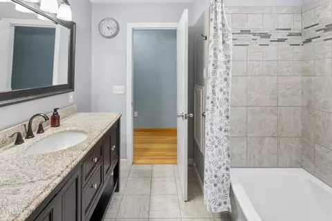 Bath - 285 Cherokee Road Bristol Va 24201, Bristol, VA 24201 photo 2 of 2