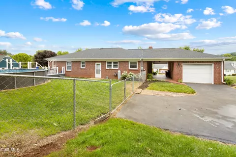 Exterior - 285 Cherokee Road Bristol Va 24201, Bristol, VA 24201 photo 10 of 12