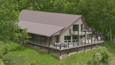 271 Iron Mountain Retreat Road Elizabethton Tn 37643, Elizabethton, TN 37643