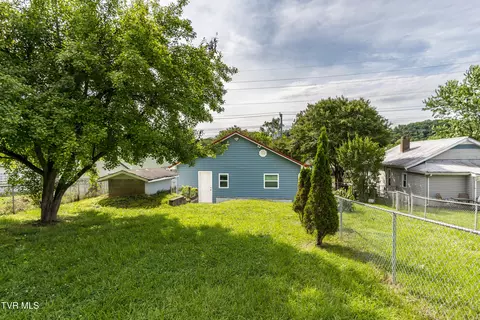Exterior - 1605 E Fairview Avenue Johnson City Tn 37601, Johnson City, TN 37601 photo 4 of 12