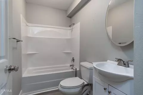 Bath - 1605 E Fairview Avenue Johnson City Tn 37601, Johnson City, TN 37601 photo 1 of 1