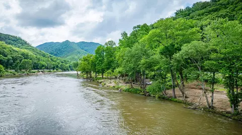 2191 E Highway 25 70 Del Rio Tn 37727, Del Rio, TN 37727