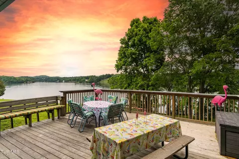 586 Sugar Hollow Road Piney Flats Tn 37686, Piney Flats, TN 37686