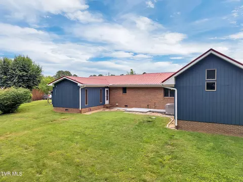 Exterior - 385 Lori Circle Chuckey Tn 37641, Chuckey, TN 37641 photo 6 of 10
