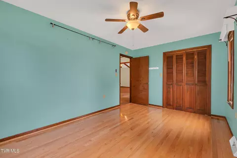 Bedroom - 385 Lori Circle Chuckey Tn 37641, Chuckey, TN 37641 photo 4 of 11
