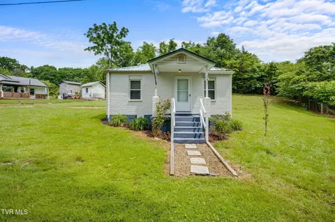2220 Little Valley Road Kingsport Tn 37660, Kingsport, TN 37660