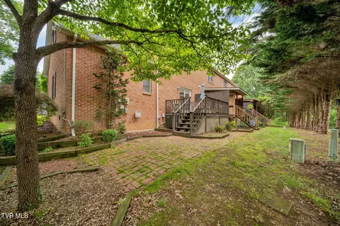 Exterior - 806 NE Wayne Avenue 6 Abingdon Va 24210, Abingdon, VA 24210 photo 5 of 8