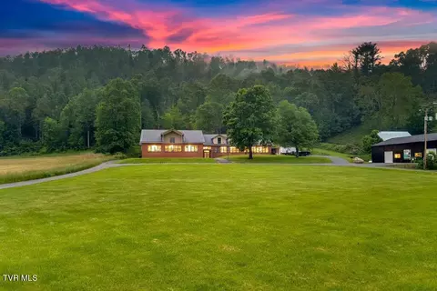 5500 Roan Creek Road Mountain City Tn 37683, Mountain City, TN 37683