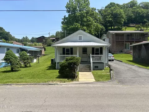 181 Powerhouse Hollow Clintwood Va 24228, Clintwood, VA 24228