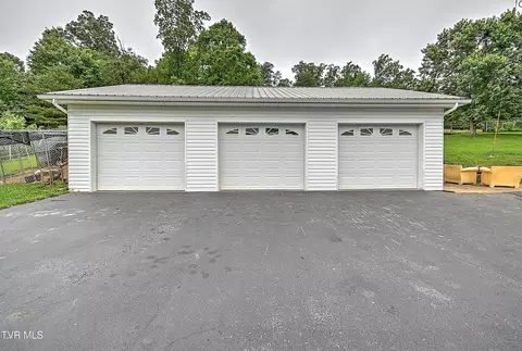 Exterior - 1495 Fishpond Road Chuckey Tn 37641, Chuckey, TN 37641 photo 4 of 6