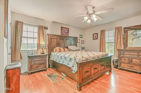 Bedroom - 1495 Fishpond Road Chuckey Tn 37641, Chuckey, TN 37641 photo 1 of 4