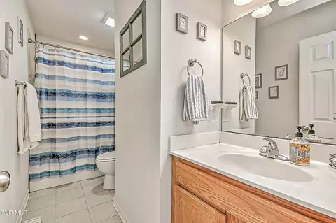 Bath - 1495 Fishpond Road Chuckey Tn 37641, Chuckey, TN 37641 photo 2 of 2