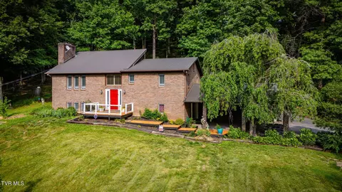 280 Possum Hollow Road Gray Tn 37615, Gray, TN 37615