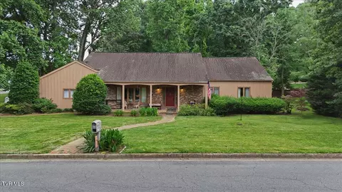 2801 Steven Drive Johnson City Tn 37604, Johnson City, TN 37604 photo 3