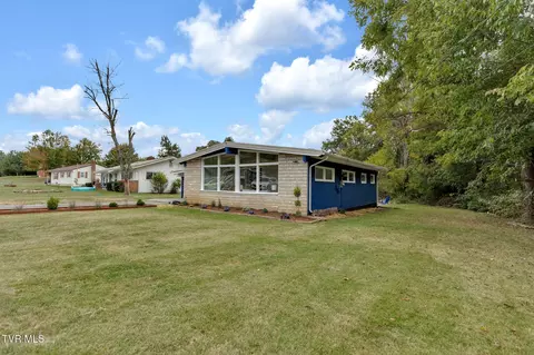 355 Oak Grove Road Johnson City Tn 37615, Johnson City, TN 37615