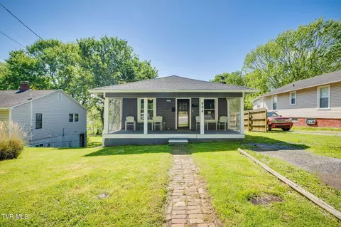 904 E Market Street Johnson City Tn 37601, Johnson City, TN 37601