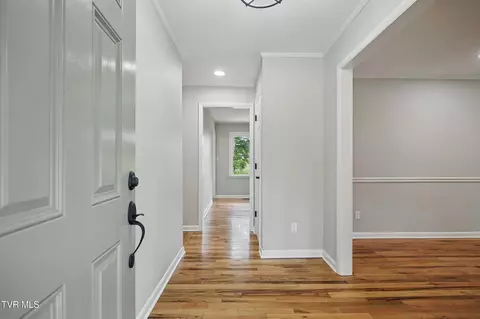 Entry Way - 5530 Paramont Road Wise Va 24293, Wise, VA 24293 photo 2 of 4