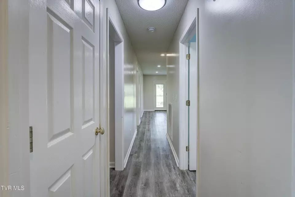 Entry Way - 312 Stockyard Road Telford Tn 37690, Telford, TN 37690 photo 3 of 3