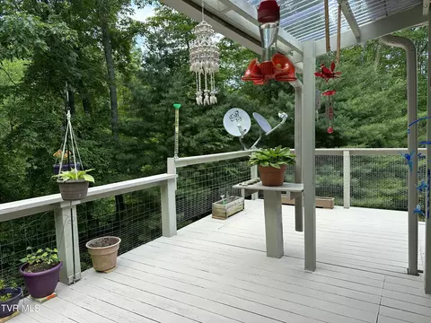 Exterior - 550 Escape Mountain Road Hampton Tn 37658, Hampton, TN 37658 photo 8 of 27