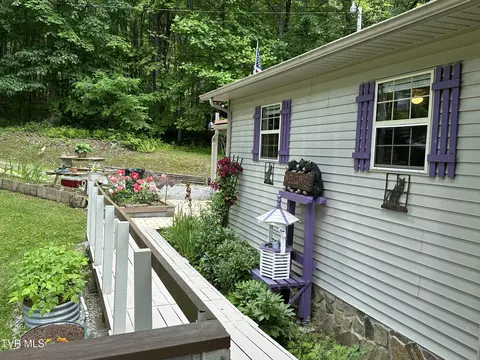 Exterior - 550 Escape Mountain Road Hampton Tn 37658, Hampton, TN 37658 photo 6 of 27