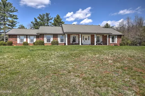 646 Meadow View Road Bristol Tn 37620, Bristol, TN 37620
