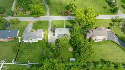 506 E 10th Avenue Johnson City Tn 37601, Johnson City, TN 37601 photo 54