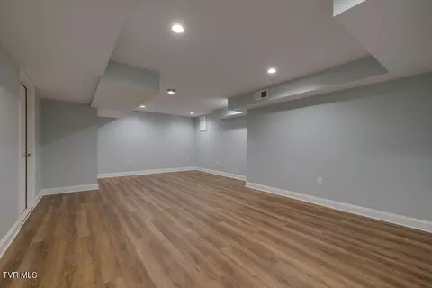506 E 10th Avenue Johnson City Tn 37601, Johnson City, TN 37601 photo 39