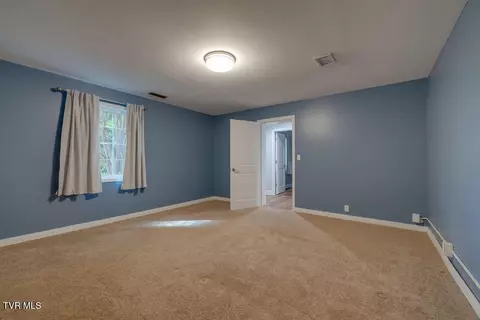 506 E 10th Avenue Johnson City Tn 37601, Johnson City, TN 37601 photo 33