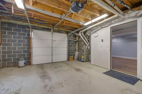 506 E 10th Avenue Johnson City Tn 37601, Johnson City, TN 37601 photo 42