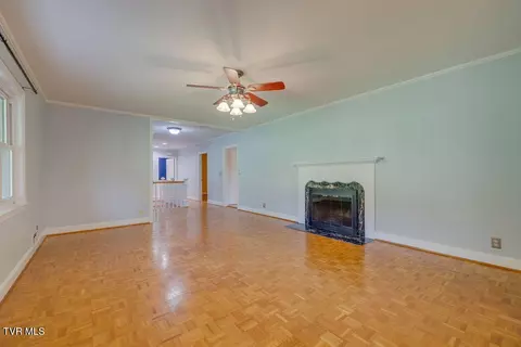 506 E 10th Avenue Johnson City Tn 37601, Johnson City, TN 37601 photo 11