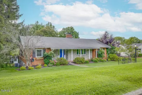 506 E 10th Avenue Johnson City Tn 37601, Johnson City, TN 37601 photo 57