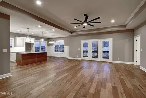 Living - 2406 Haystack Circle Piney Flats Tn 37686, Piney Flats, TN 37686 photo 1 of 2
