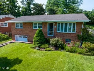 320 Greenway Drive Johnson City Tn 37604, Johnson City, TN 37604