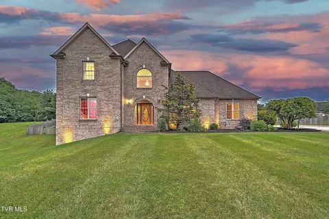 136 Canterbury Place Bristol Tn 37620, Bristol, TN 37620