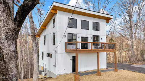 567 Lakeside Drive Kingsport Tn 37664, Kingsport, TN 37664