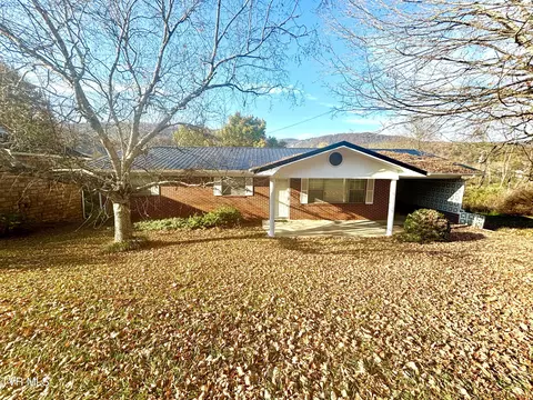 6361 Dr Thomas Walker Road Rose Hill Va 24281, Rose Hill, VA 24281