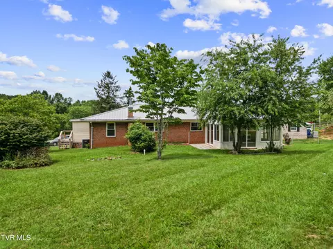 Exterior - 40 Hillside Court Greeneville Tn 37745, Greeneville, TN 37745 photo 2 of 9