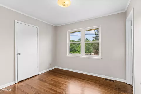 Bedroom - 40 Hillside Court Greeneville Tn 37745, Greeneville, TN 37745 photo 5 of 6