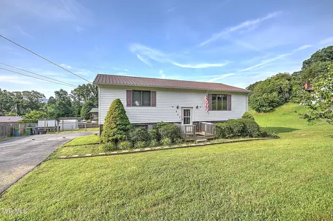 227 Oak Street Mount Carmel Tn 37645, Mount Carmel, TN 37645