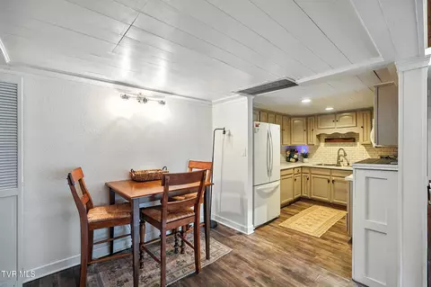 Dining - 8445 Pendleton Road Wise Va 24293, Wise, VA 24293 photo 1 of 1