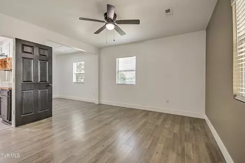 Living - 307 Center Street Gray Tn 37615, Gray, TN 37615 photo 9 of 13
