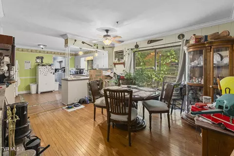 Dining - 720 Holly Ave Erwin Tn 37650, Erwin, TN 37650 photo 1 of 1