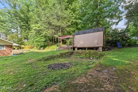 Exterior - 720 Holly Ave Erwin Tn 37650, Erwin, TN 37650 photo 8 of 11