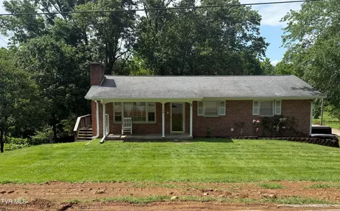 100 Cedarbrook Circle Bristol Tn 37620, Bristol, TN 37620