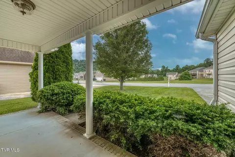 250 Bradford Lane Bristol Tn 37620, Bristol, TN 37620 photo 7